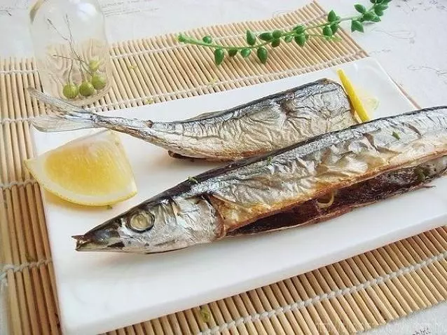 鹽烤秋刀魚（平民的美食）