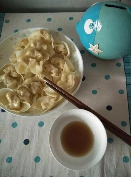 干蒸小餛飩