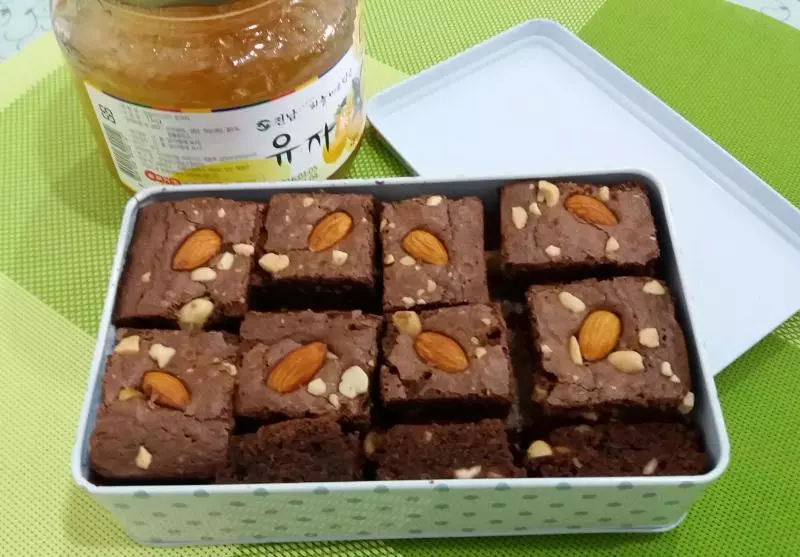 杏仁布朗尼     Almond  Brownie