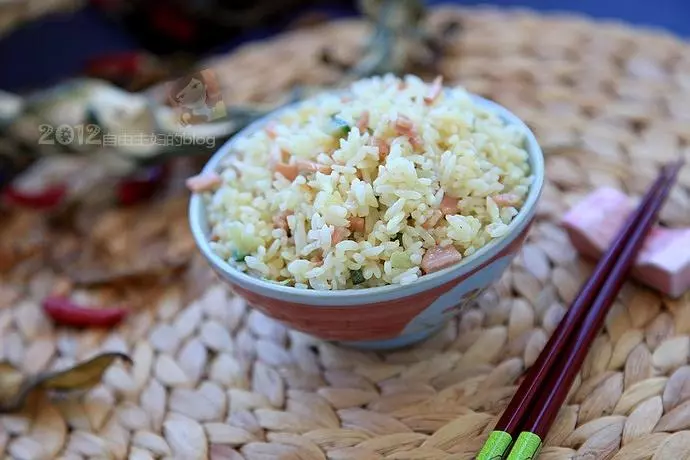 萝卜干培根蛋炒饭