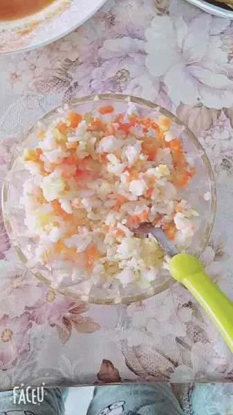 虾仁蒸鹌鹑蛋米饭