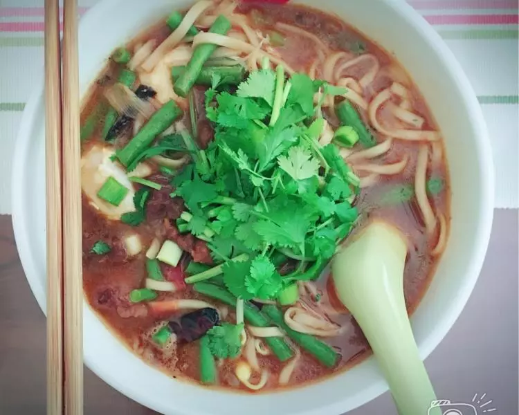 酥肉湯麵