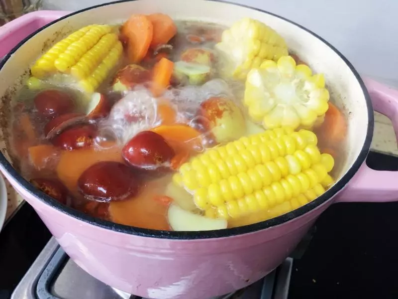 排骨玉米湯