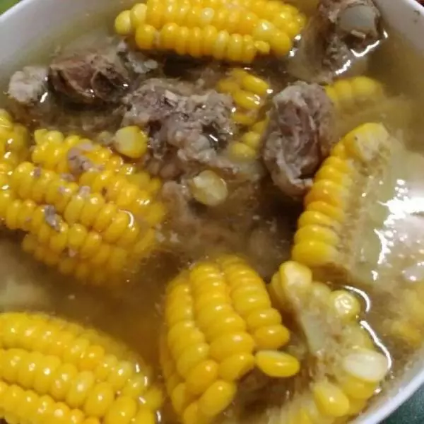 玉米排骨湯