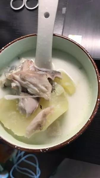 木瓜鯽魚湯