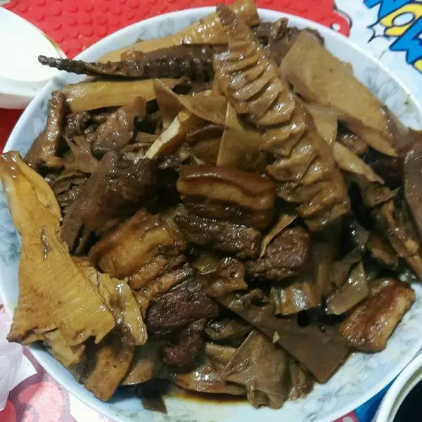 笋干烧肉