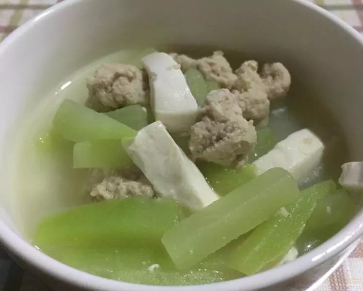 豆腐圆子洋瓜汤辅食