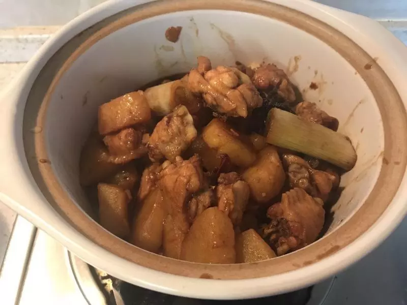 土豆烧鸡翅