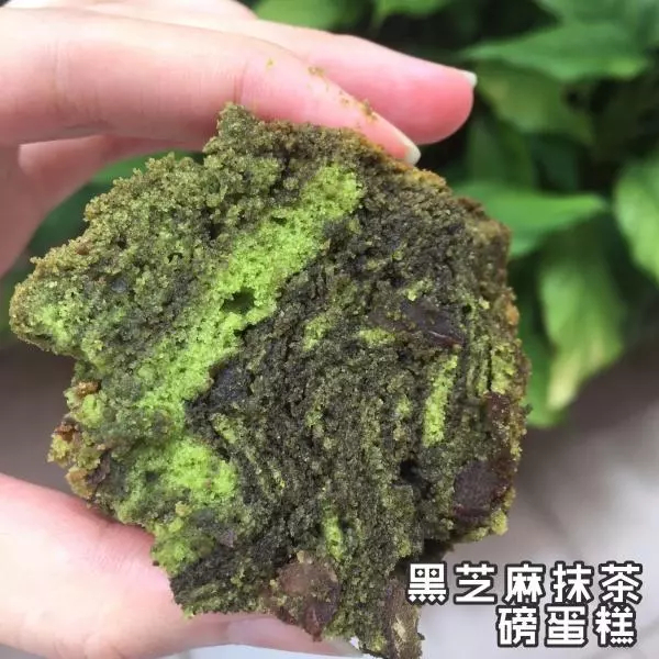 黑芝麻抹茶红豆磅蛋糕