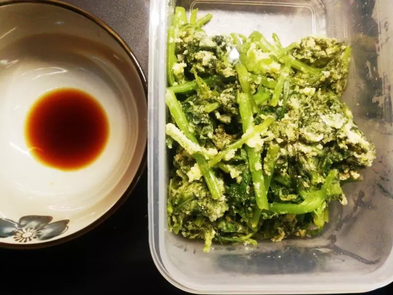 宿舍一人食之粉蒸茼蒿