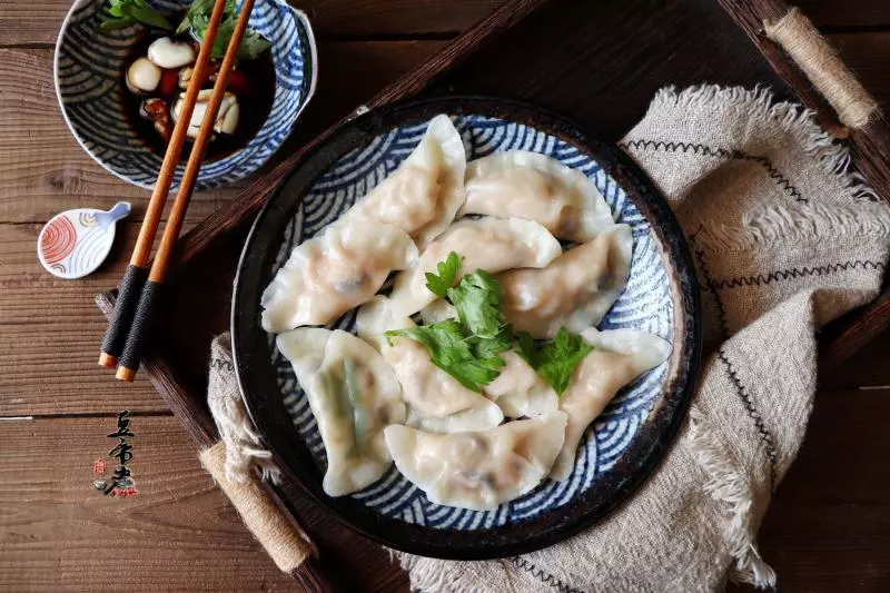 酸菜鲜肉水饺