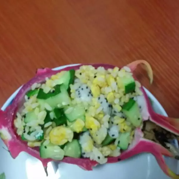 小清新青瓜火龍果蛋炒飯