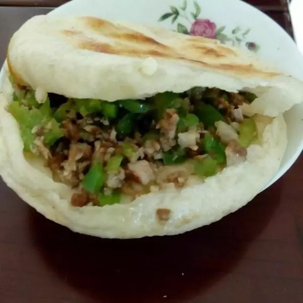 肉夾饃