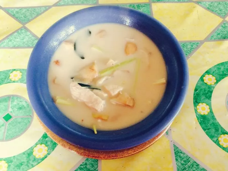 椰汁鲜虾汤