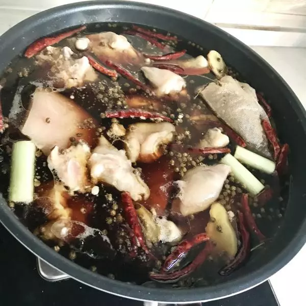 一鍋滷肉