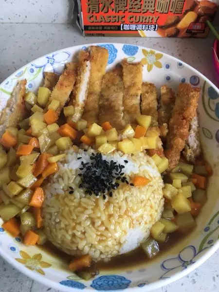 咖喱豬排飯