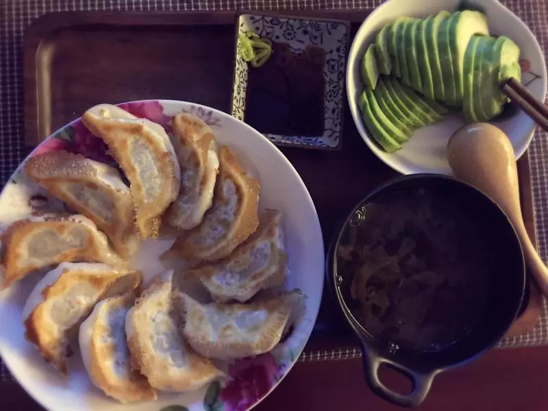 自制饺子，馄饨