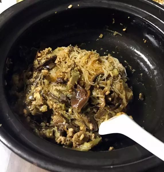 肉沫茄子粉丝煲