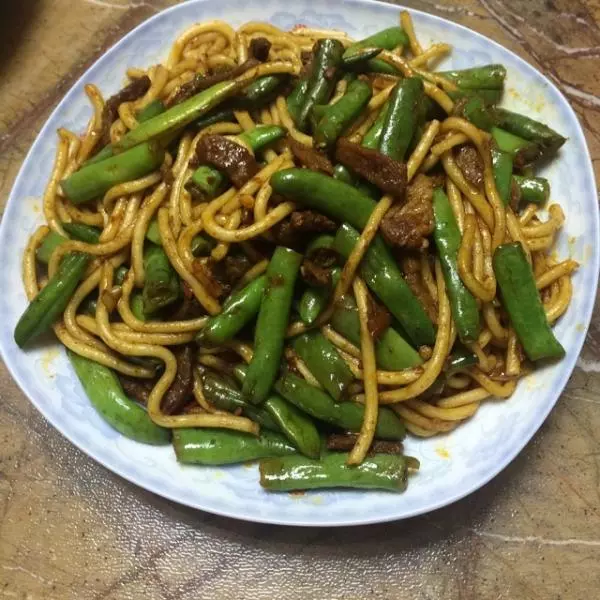 肉丝豆角炒粉