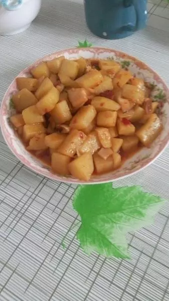 红烧土豆块