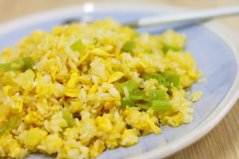 菠萝鸡蛋炒饭