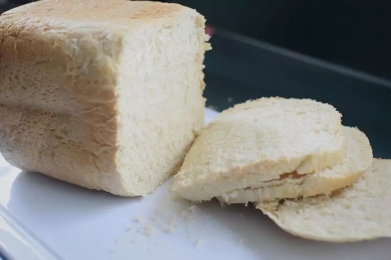 面包机版法式土司（只需4种原料）