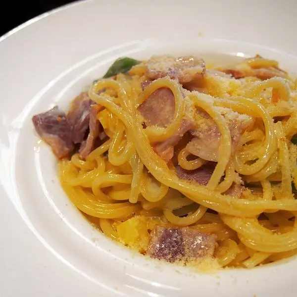 乳酪培根蛋意大利面Spaghetti alla Carbonara~纯正意大利风味