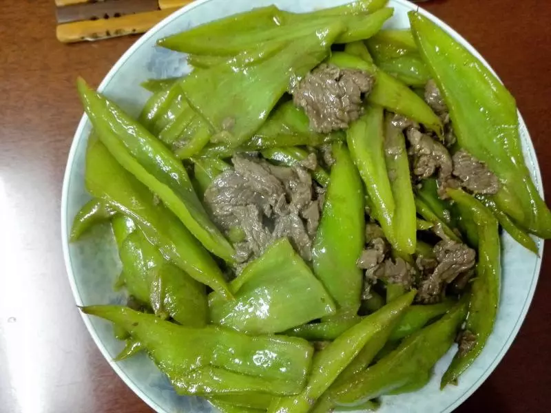 尖椒炒牛肉