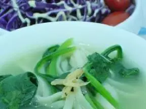 浓汤波菜面