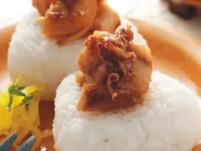 酱烧海鲡鱼饭团
