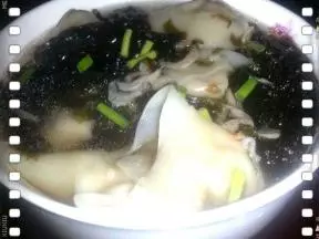 鮮肉餛飩