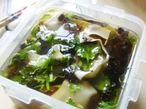 香菇方便馄饨