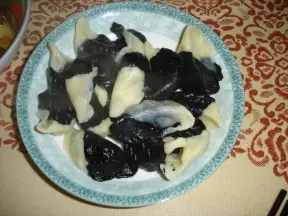 养生黑白饺子