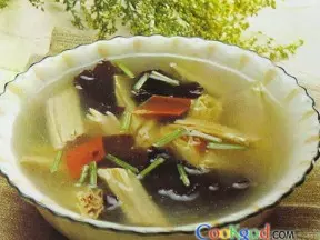 腐竹木耳湯