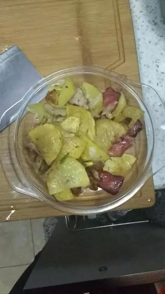 五花肉培根孜然土豆片