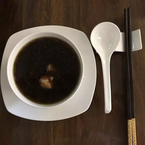 新鲜土茯苓汤