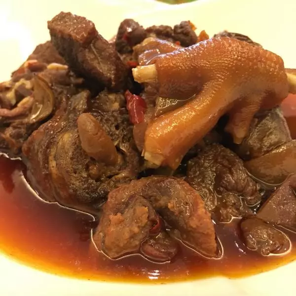 红烧火鸭肉