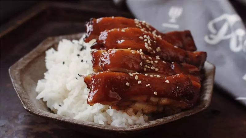 桌飯|迷情照燒雞腿飯