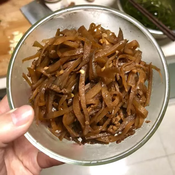 肉絲炒鹹菜