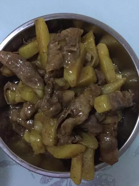 红烧羊肉卷土豆条