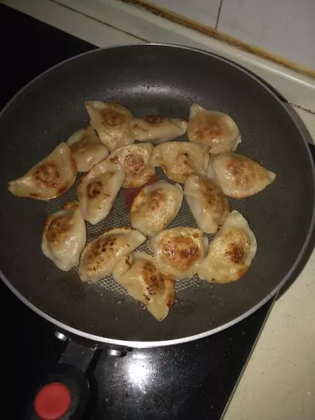 香煎速冻水饺