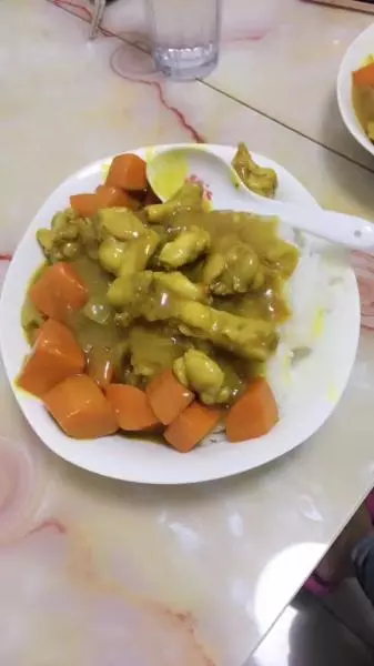 咖喱鸡腿饭