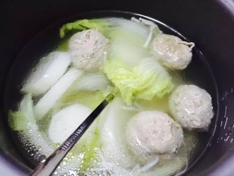 潮汕牛肉丸蘿蔔湯