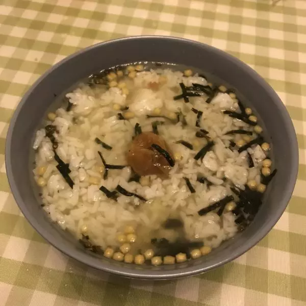 太溫暖胃的梅子茶泡飯