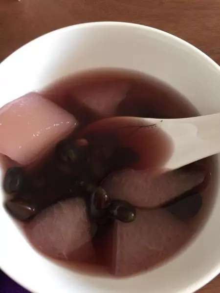 黑豆雪梨湯