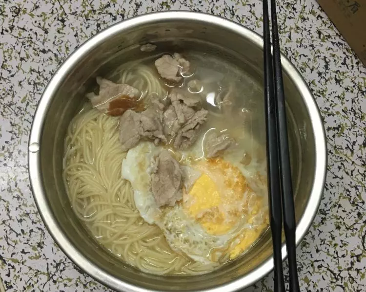 猪肉蛋煮酸梅