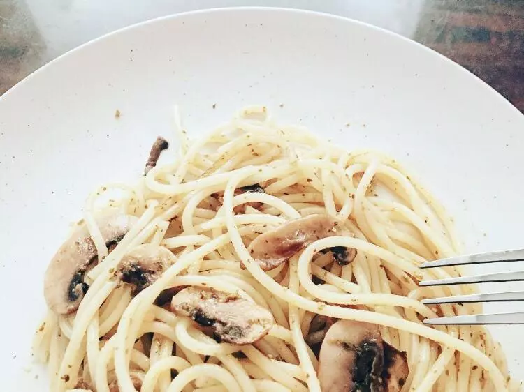 青醬蘑菇意面·Pesto spaghetti