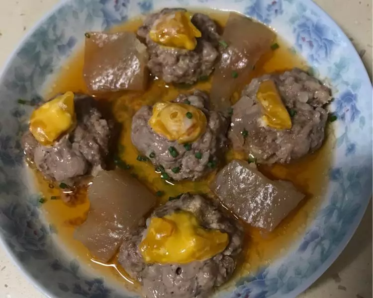 蛋黄肉饼