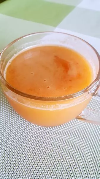 胡萝卜苹果蔬果汁