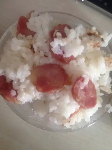 腊肠米饭